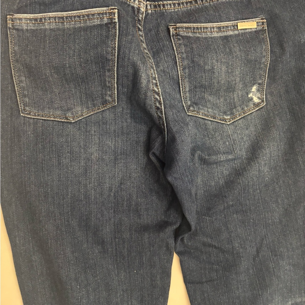 White House Black Market "Girlfriend" style denim jeans in size 4. - Picture 9 of 12